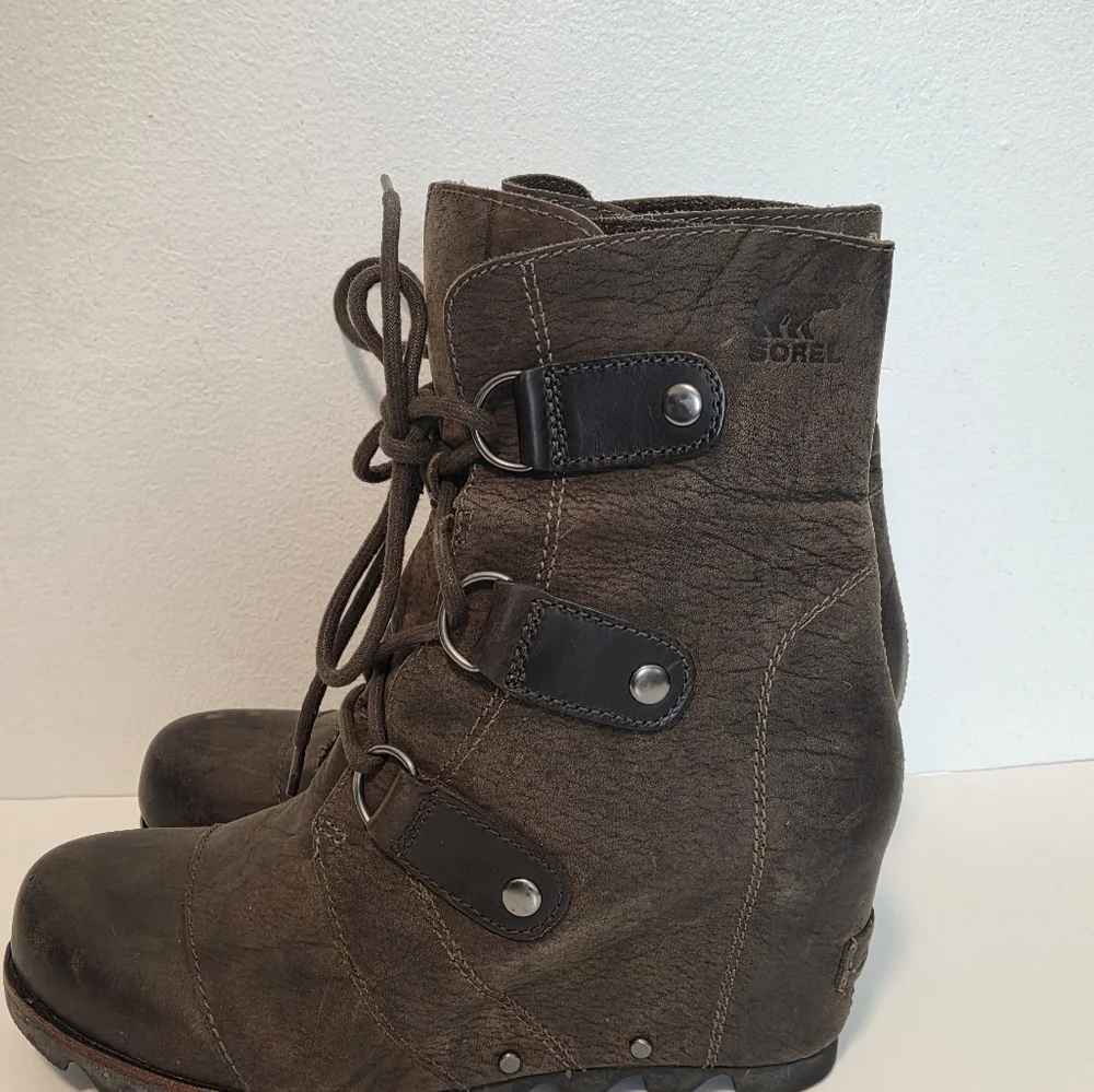 SOREL Joan of Arctic mid wedge boot, women’s 6.5 - Picture 8 of 16